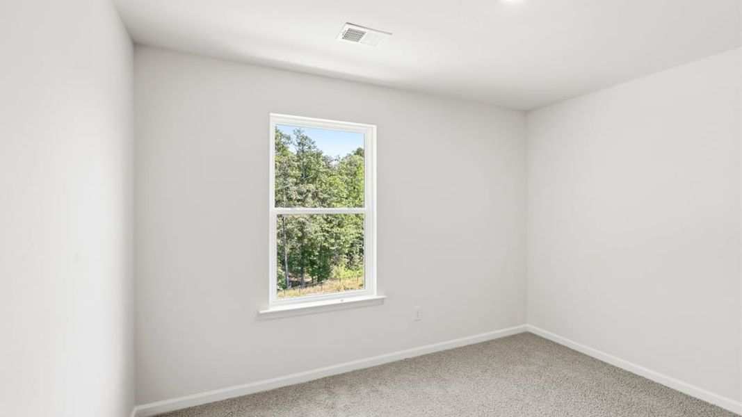 Spacious, unfurnished interior of a new home in Palmetto Valley, Anderson (Image 28).