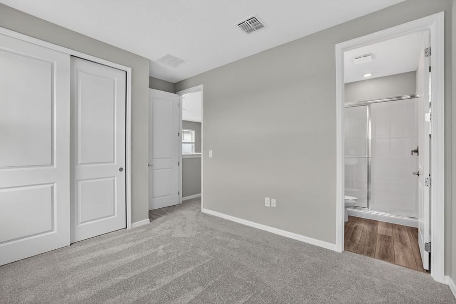 Spacious, unfurnished interior of a new home in Firethorn, Parrish (Image 17).