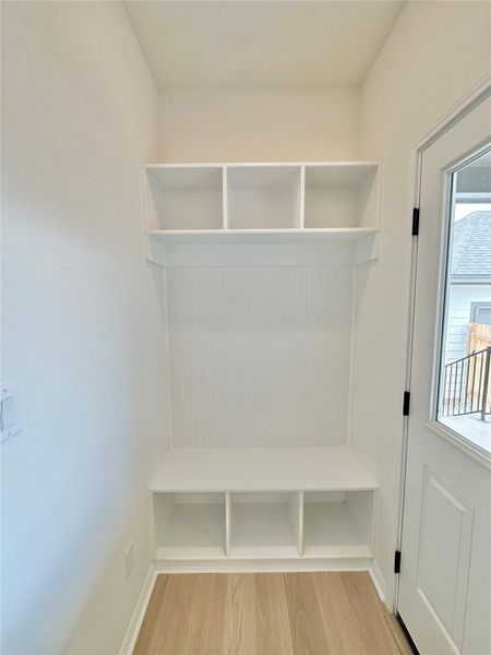 Spacious, unfurnished interior of a new home in Sage Hollow, Kyle (Image 16).