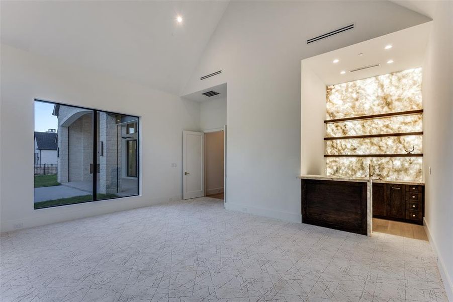 Spacious, unfurnished interior of a new home in , McKinney (Image 34).