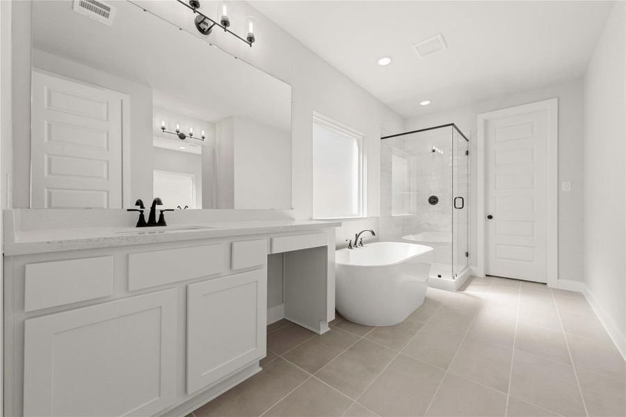 Representative image. Features, specifications, selections and colors may vary. Representative image. Features, specifications, selections and colors may vary.