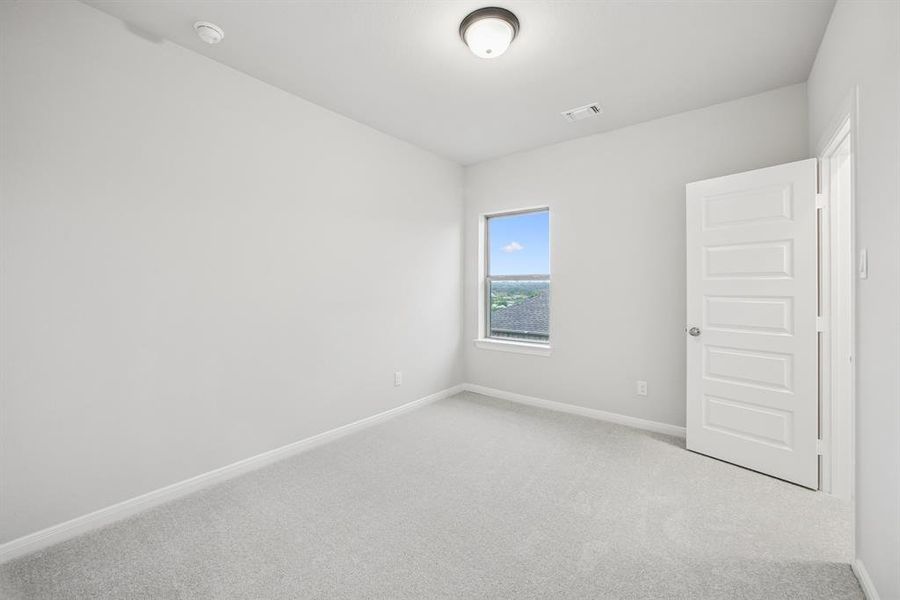 Spacious, unfurnished interior of a new home in Karis - Cottage Series, Crowley (Image 31).