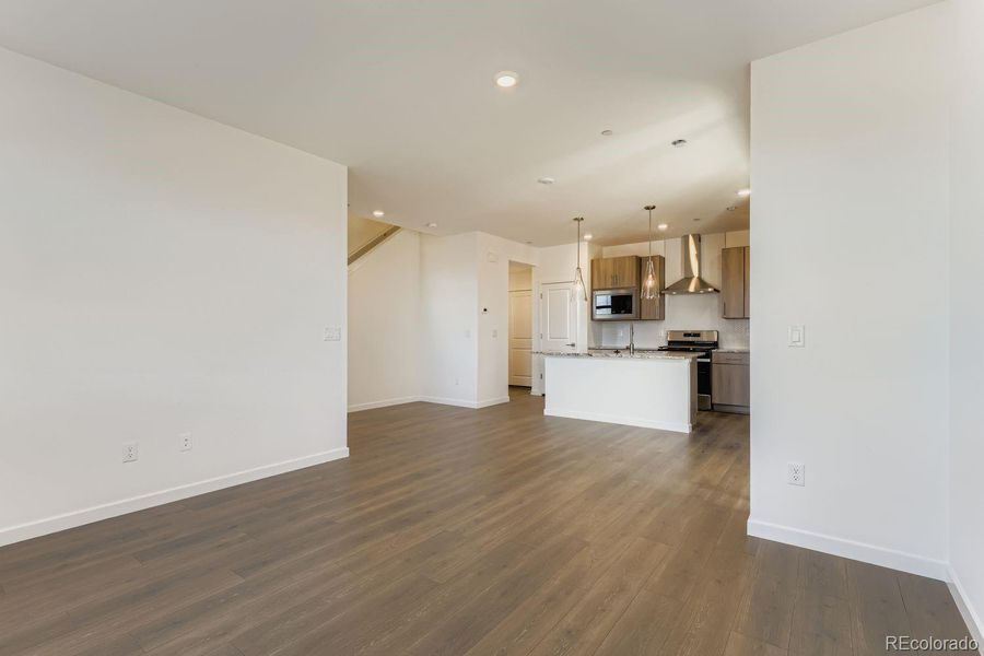 Spacious, unfurnished interior of a new home in Uplands, Westminster (Image 28).