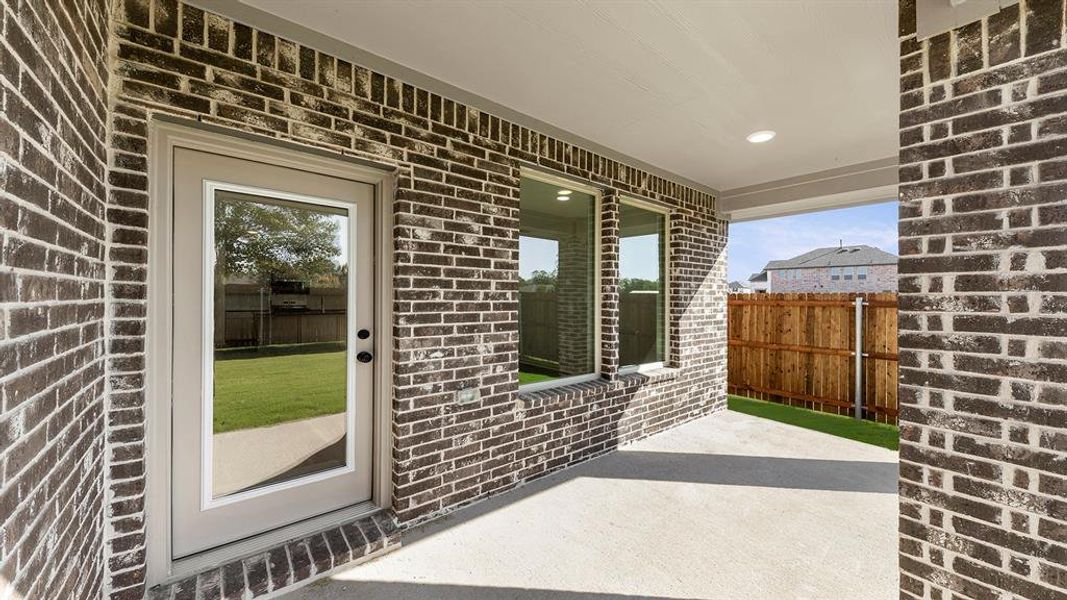 25. 417 Silent Pond - Patio