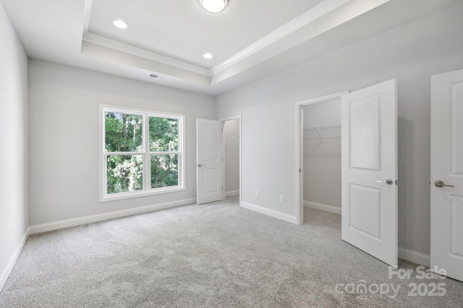 Spacious, unfurnished interior of a new home in , Huntersville (Image 14).
