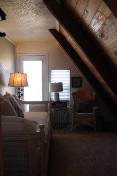 Image 27 of a home in . Image 27 of a home in .