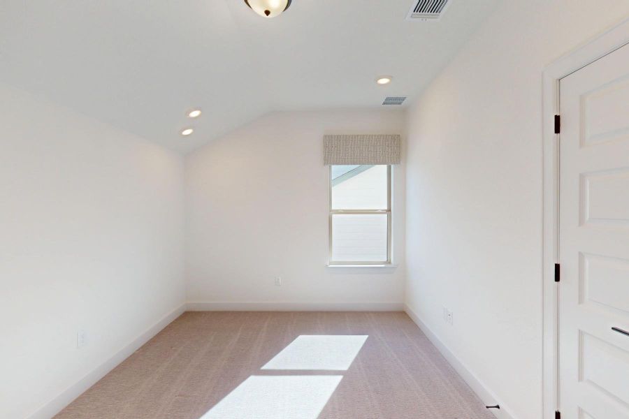 Spacious, unfurnished interior of a new home in Cascades at Onion Creek, Austin (Image 25). Spacious, unfurnished interior of a new home in Cascades at Onion Creek, Austin (Image 25).