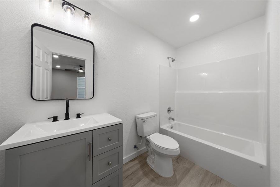 Furnished interior view inside a new home in , Waco (Image 7).