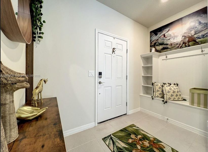 Furnished interior view inside a new home in , Davenport (Image 8).