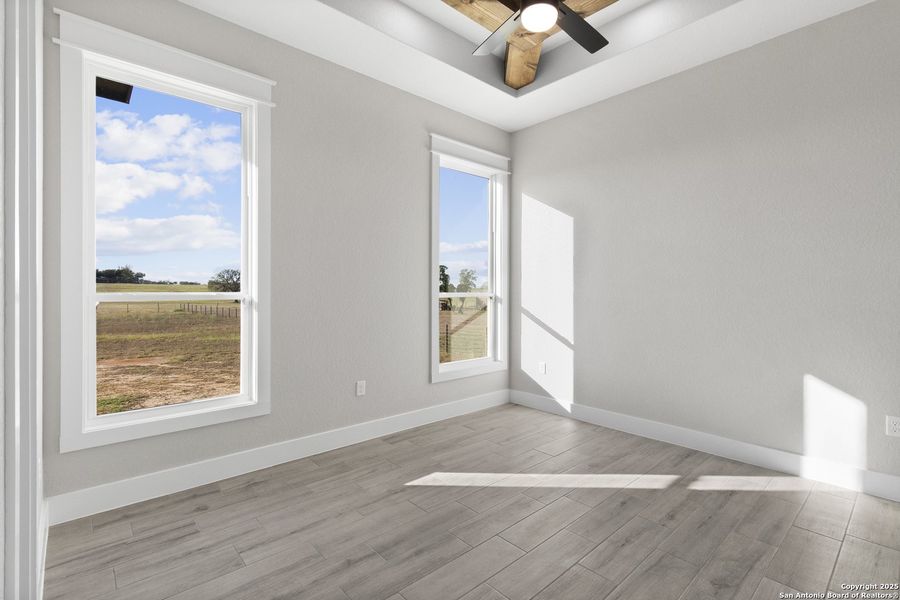 Spacious, unfurnished interior of a new home in , Adkins (Image 31).