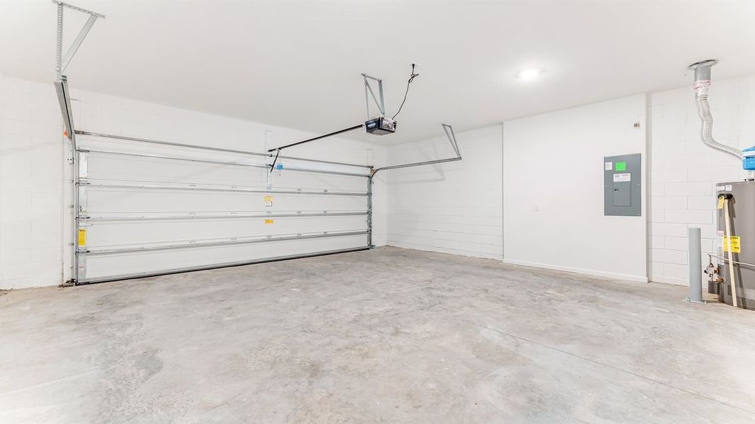 2-Car Garage