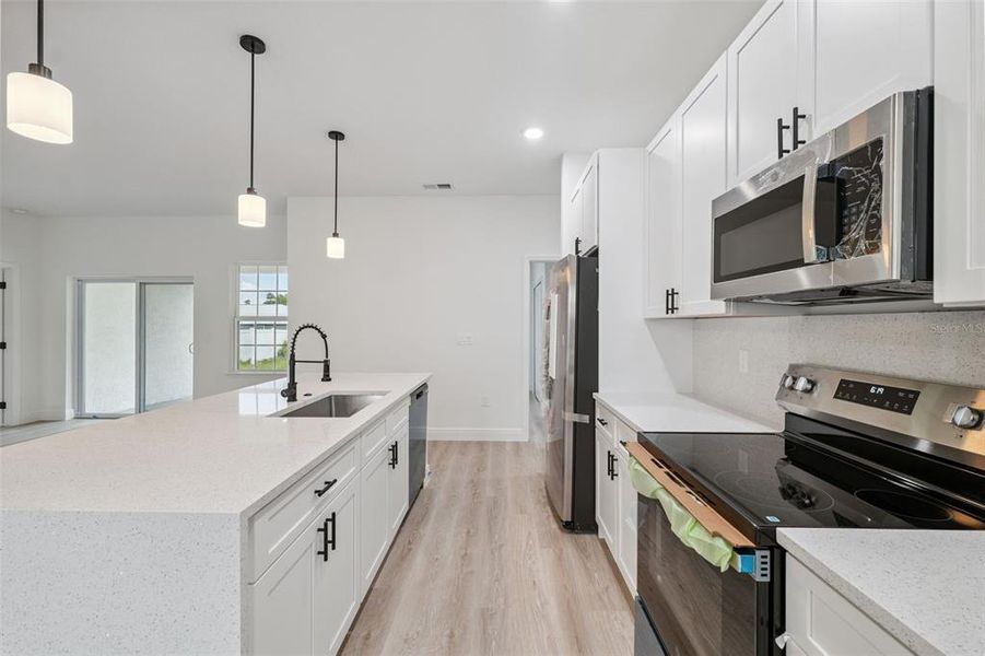 Furnished interior view inside a new home in , Ocala (Image 8).