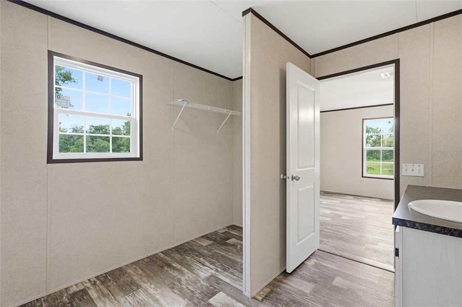 Image 38 of a home in .