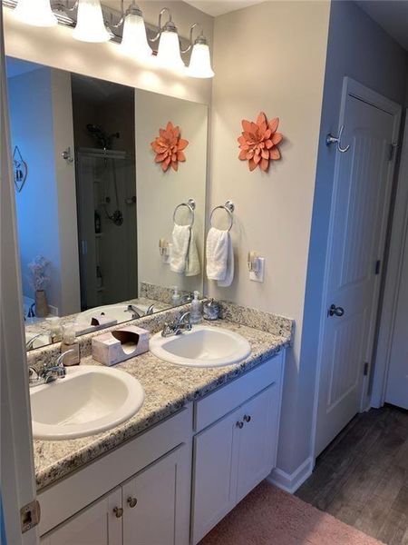 Furnished interior view inside a new home in , Dallas (Image 18). Furnished interior view inside a new home in , Dallas (Image 18).