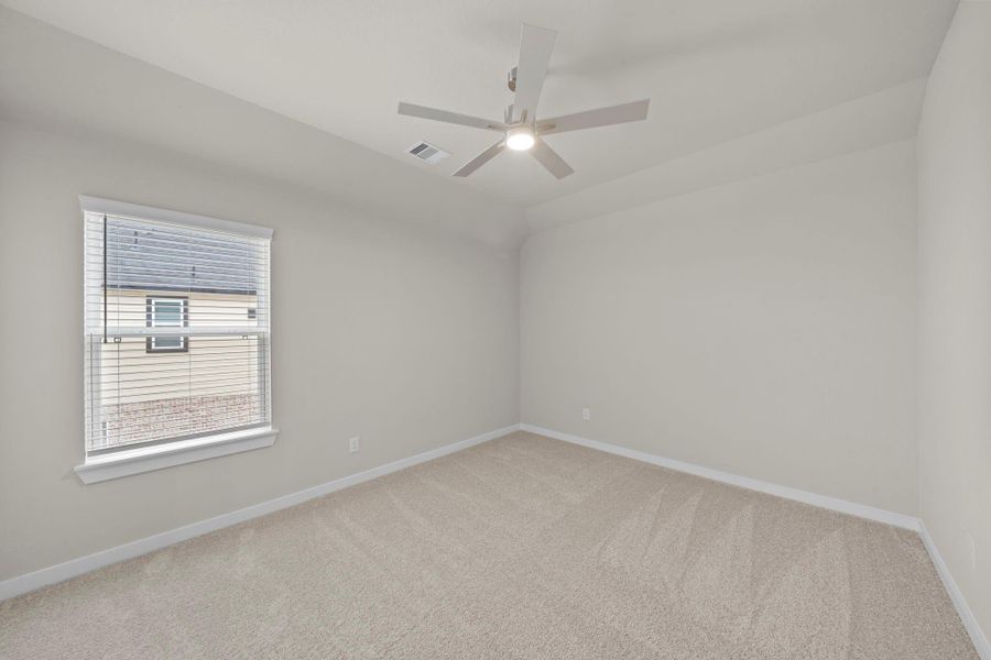 Spacious, unfurnished interior of a new home in Beacon Hill, Waller (Image 29).
