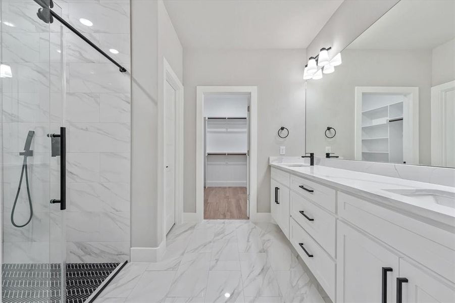 Furnished interior view inside a new home in , Fort Worth (Image 7).