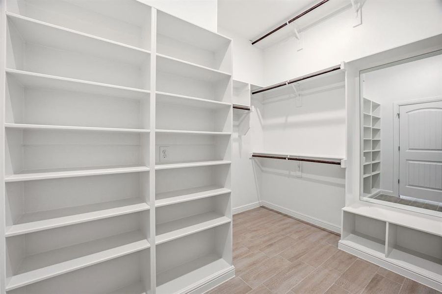 Image 36 of a home in .