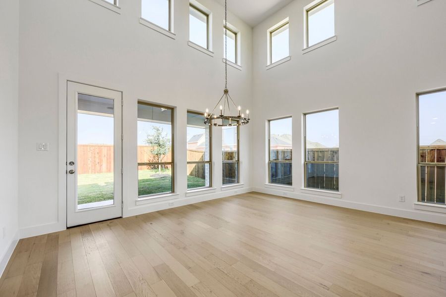 11529 Vesper - Dining Area