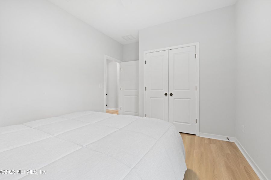 Spacious, unfurnished interior of a new home in Concourse Crossing, Fernandina Beach (Image 20).
