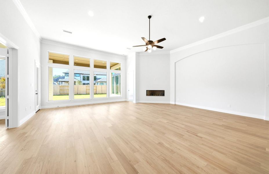 Spacious, unfurnished interior of a new home in Artavia 70′, Conroe (Image 49). Spacious, unfurnished interior of a new home in Artavia 70′, Conroe (Image 49).