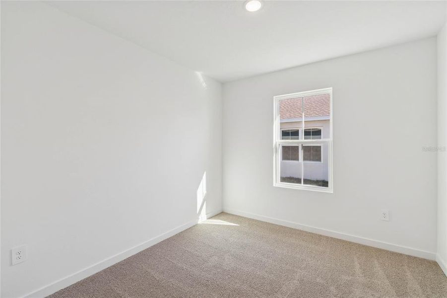 Spacious, unfurnished interior of a new home in Aspire at Canter Creek, Davenport (Image 28).