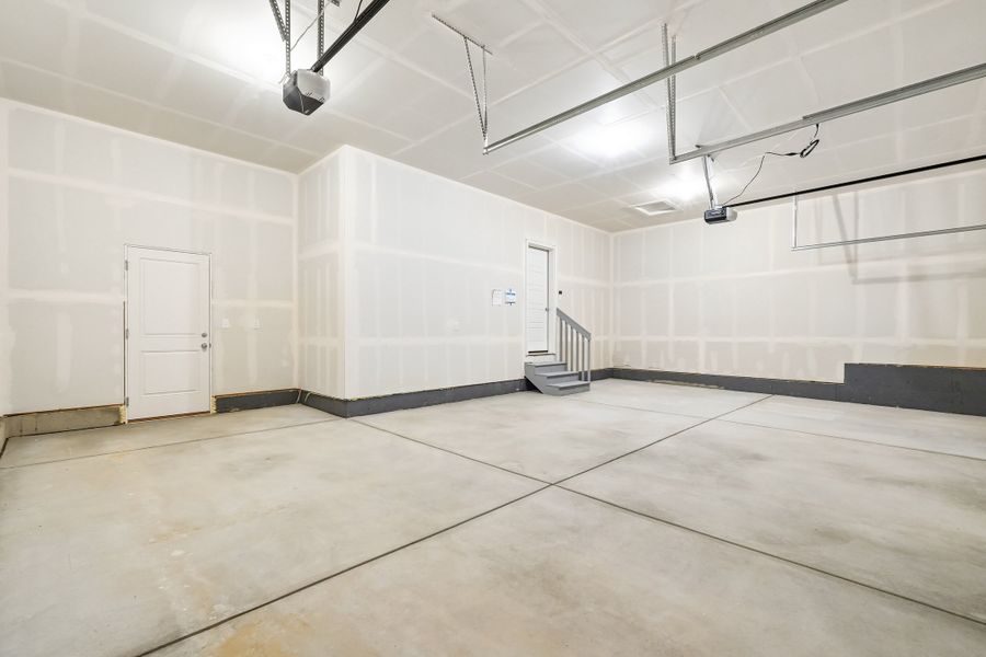 Spacious, unfurnished interior of a new home in Hudson Hills, Hudson (Image 29). Spacious, unfurnished interior of a new home in Hudson Hills, Hudson (Image 29).