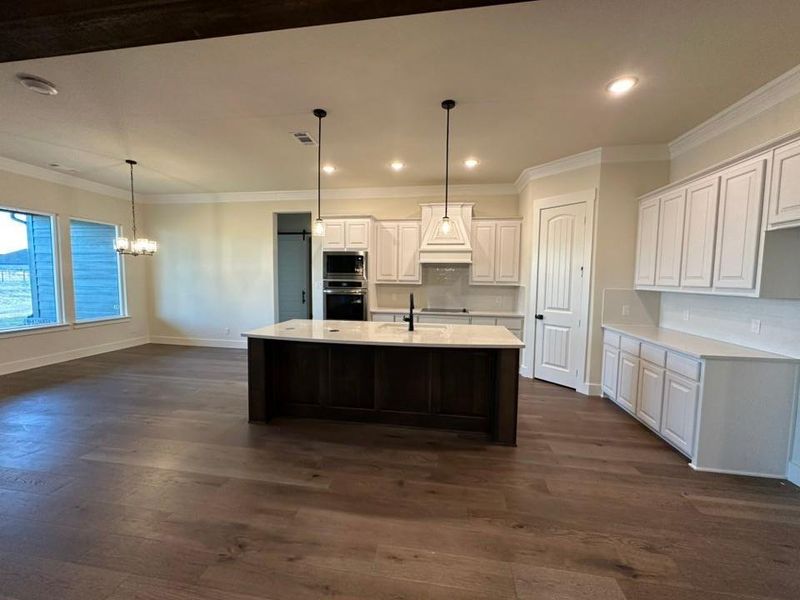 Furnished interior view inside a new home in Eagle Ridge Estates, Weatherford (Image 5).