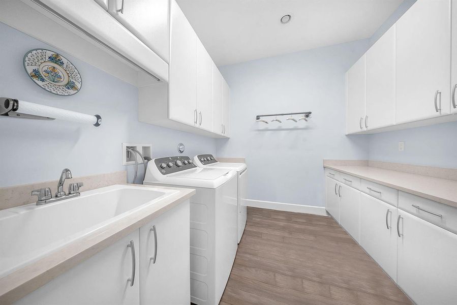 50-web-or-mls-DSC00767 50-web-or-mls-DSC00767