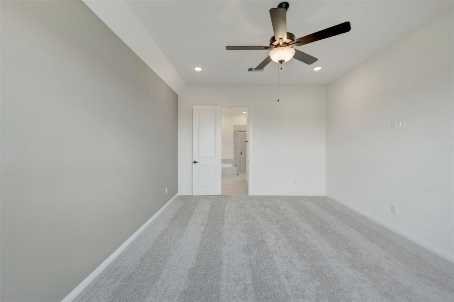 Spacious, unfurnished interior of a new home in The Grand Prairie - Meadow Collection, Hockley (Image 18). Spacious, unfurnished interior of a new home in The Grand Prairie - Meadow Collection, Hockley (Image 18).