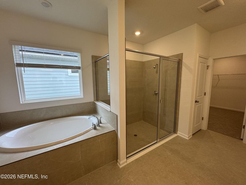 Furnished interior view inside a new home in Hyland Trail, Green Cove Springs (Image 15).