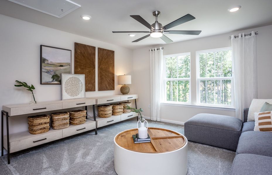 Representative furnished interior of a home built from the Hampton by Pulte Homes in Wimberly, Willow Spring (Image 9).
