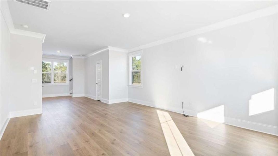 Spacious, unfurnished interior of a new home in Sherwood Manor, South Fulton (Image 11). Spacious, unfurnished interior of a new home in Sherwood Manor, South Fulton (Image 11).