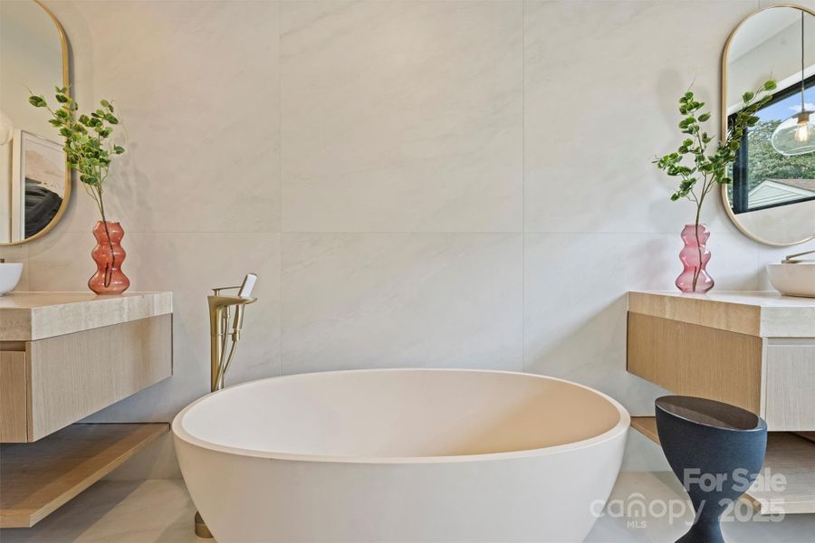 Furnished interior view inside a new home in , Charlotte (Image 30).