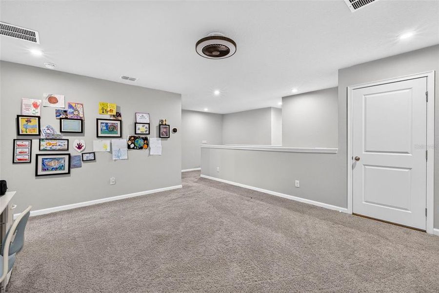 Spacious, unfurnished interior of a new home in , Lutz (Image 23).