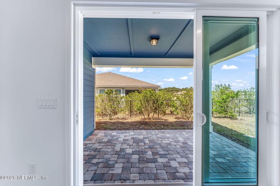 Exterior details and patio area of a home in , Yulee (Image 27).