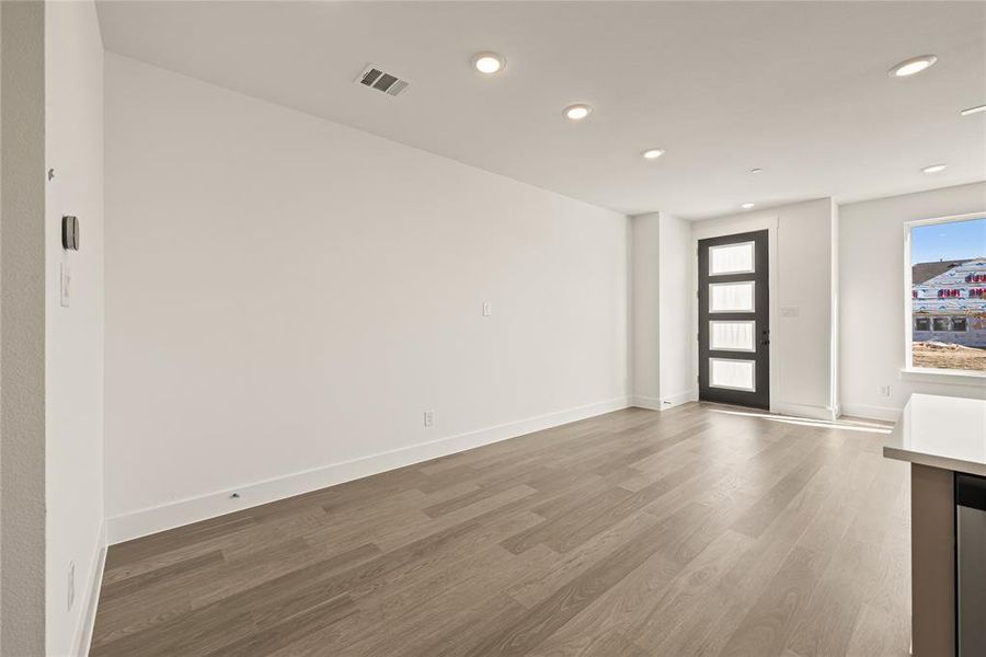 Spacious, unfurnished interior of a new home in Talia, Mesquite (Image 23).