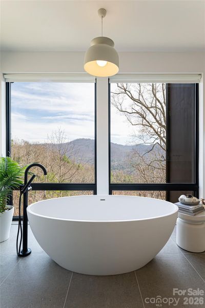 Image 44 of a home in .