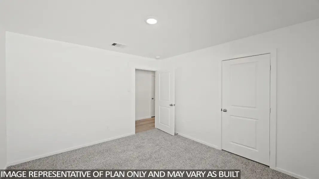 Spacious, unfurnished interior of a new home in Sunterra, Katy (Image 14).