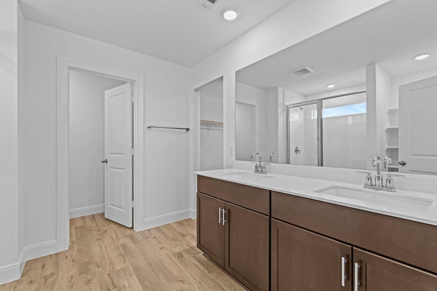 Furnished interior view inside a new home in Railhead, Cedar Creek (Image 7).