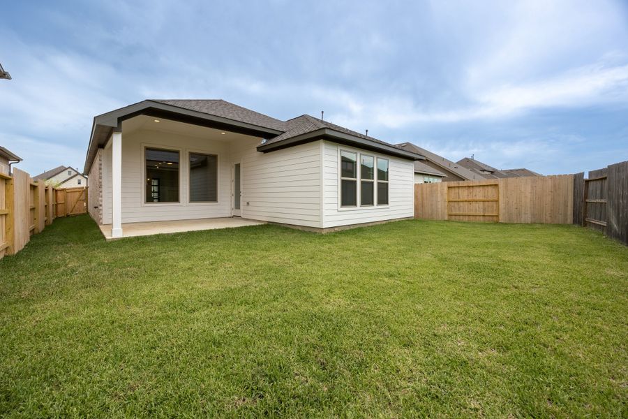 Representative exterior details of a home built from the Elias by Risewell Homes in Sunterra, Katy (Image 2). Representative exterior details of a home built from the Elias by Risewell Homes in Sunterra, Katy (Image 2).