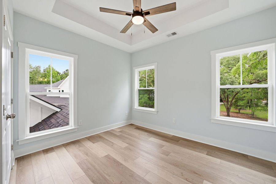 Spacious, unfurnished interior of a new home in , Georgetown (Image 47). Spacious, unfurnished interior of a new home in , Georgetown (Image 47).