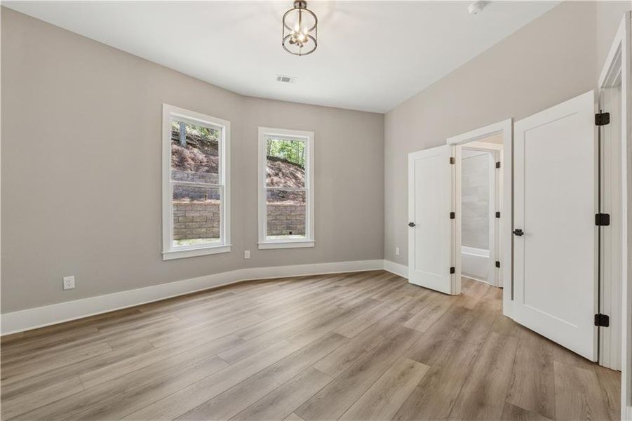 Spacious, unfurnished interior of a new home in , Gainesville (Image 33). Spacious, unfurnished interior of a new home in , Gainesville (Image 33).