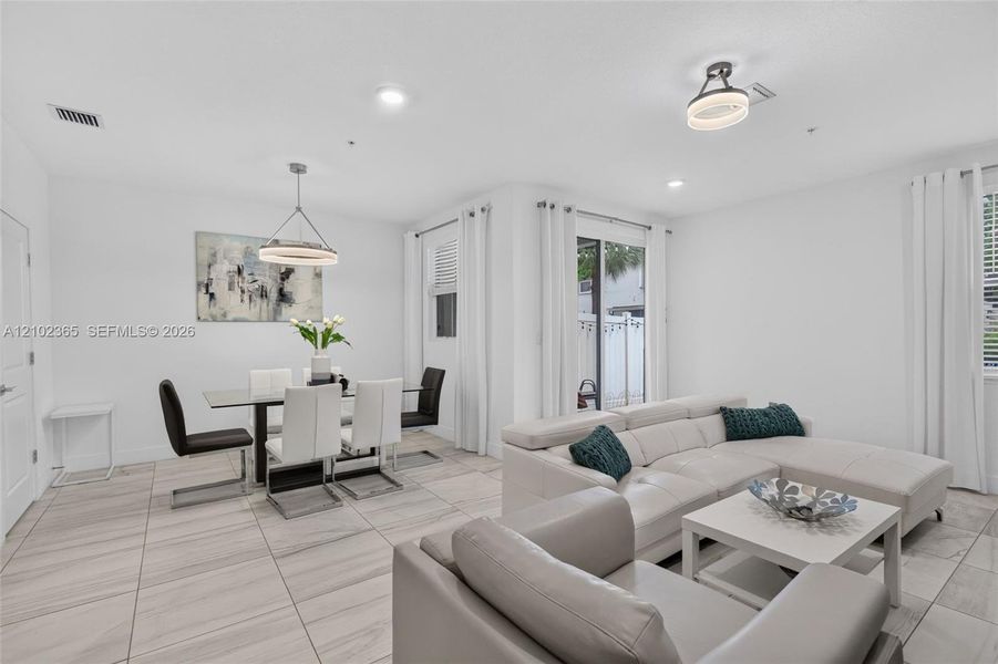 Furnished interior view inside a new home in , Pembroke Pines (Image 32).