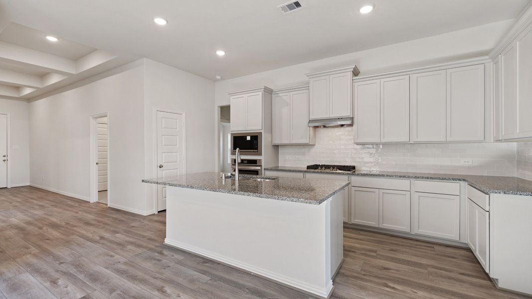 Furnished interior view inside a new home in Aldeana, Rosharon (Image 7).