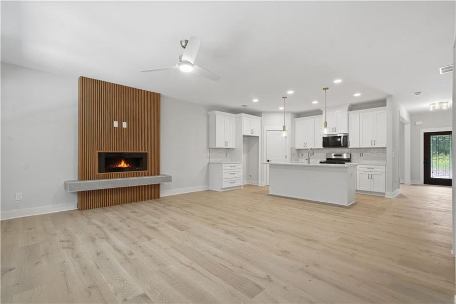 Spacious, unfurnished interior of a new home in , Cumming (Image 28).