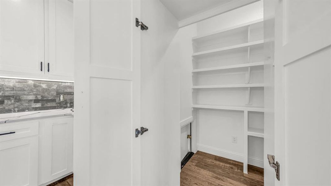 Image 23 of a home in . Image 23 of a home in .