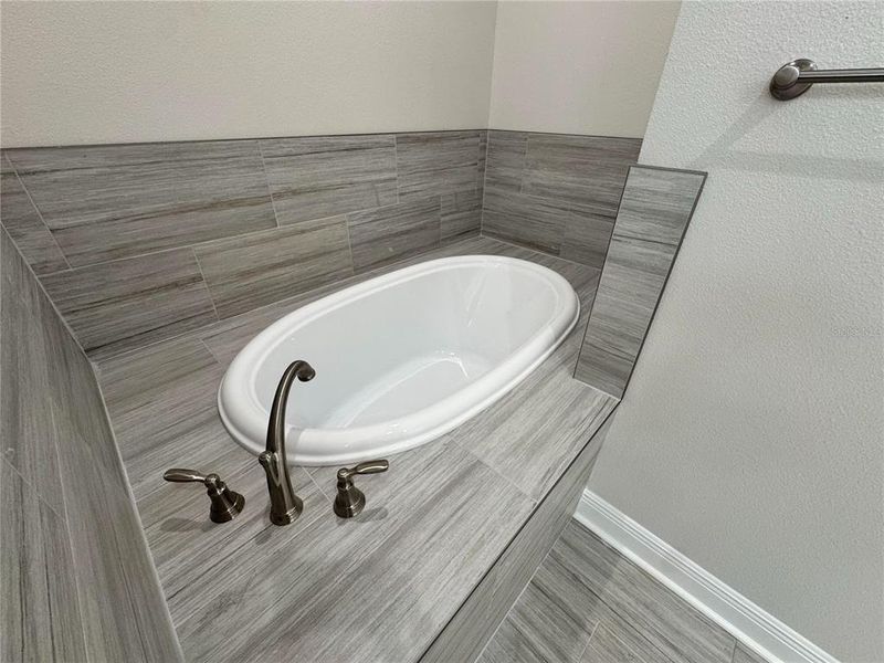 Furnished interior view inside a new home in , Dade City (Image 26).