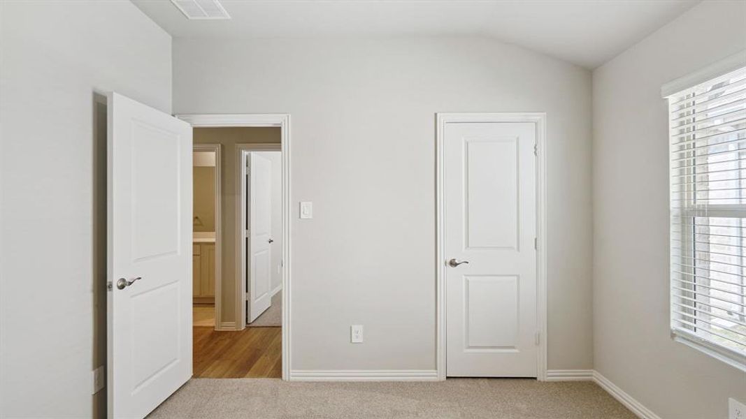 Photo is not of the actual home, but is an inspirational photo of builder’s model home and may depict options, furnishings, and/or decorator features that are not included. Photo is not of the actual home, but is an inspirational photo of builder’s model home and may depict options, furnishings, and/or decorator features that are not included.