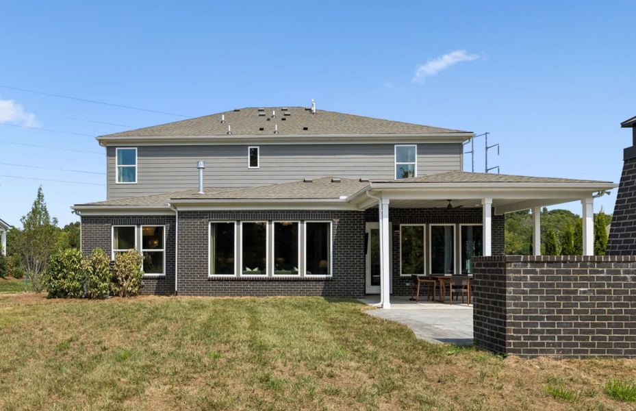 Representative exterior details of a home built from the Montadale by John Wieland in Treymor, Mount Juliet (Image 4).