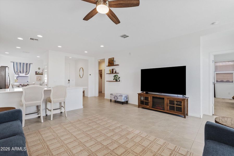 11-DSC02687 11-DSC02687